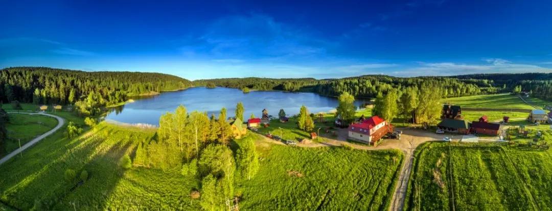 Территория базы у Ладожского озера — панорама